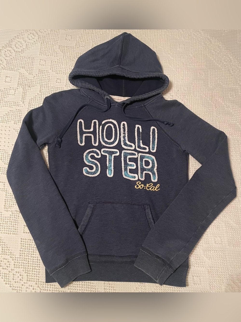 Vintage Hollister So. Cal Women’s Hoodie - Dark Blue - SMALL